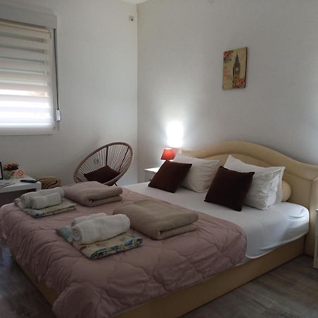 Happy Star Apartment Nis Ngoại thất bức ảnh