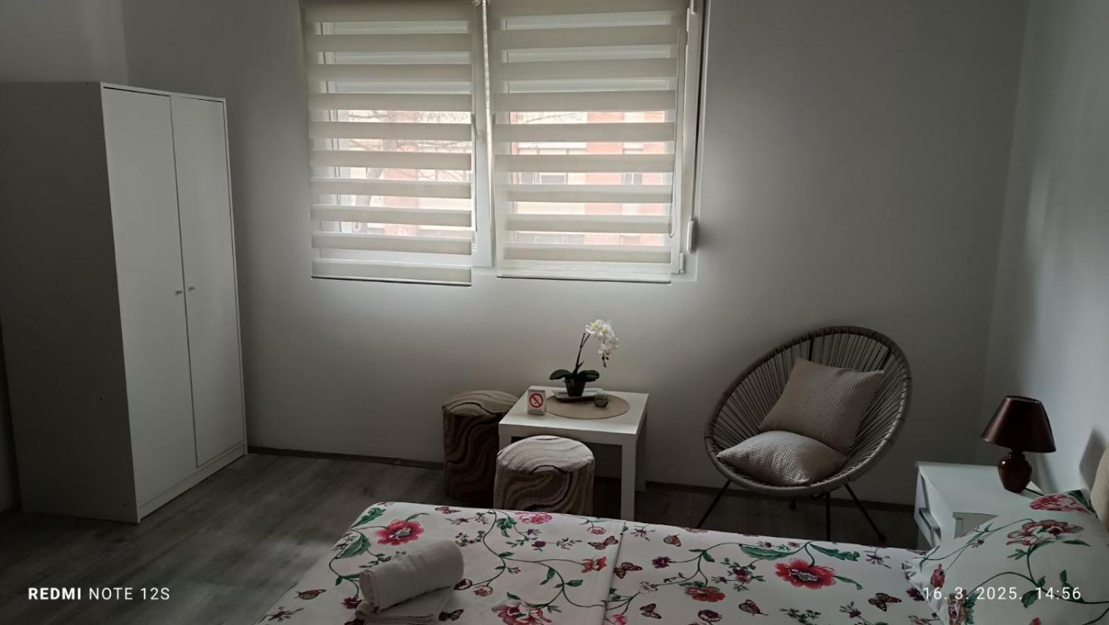 Happy Star Apartment Nis Ngoại thất bức ảnh