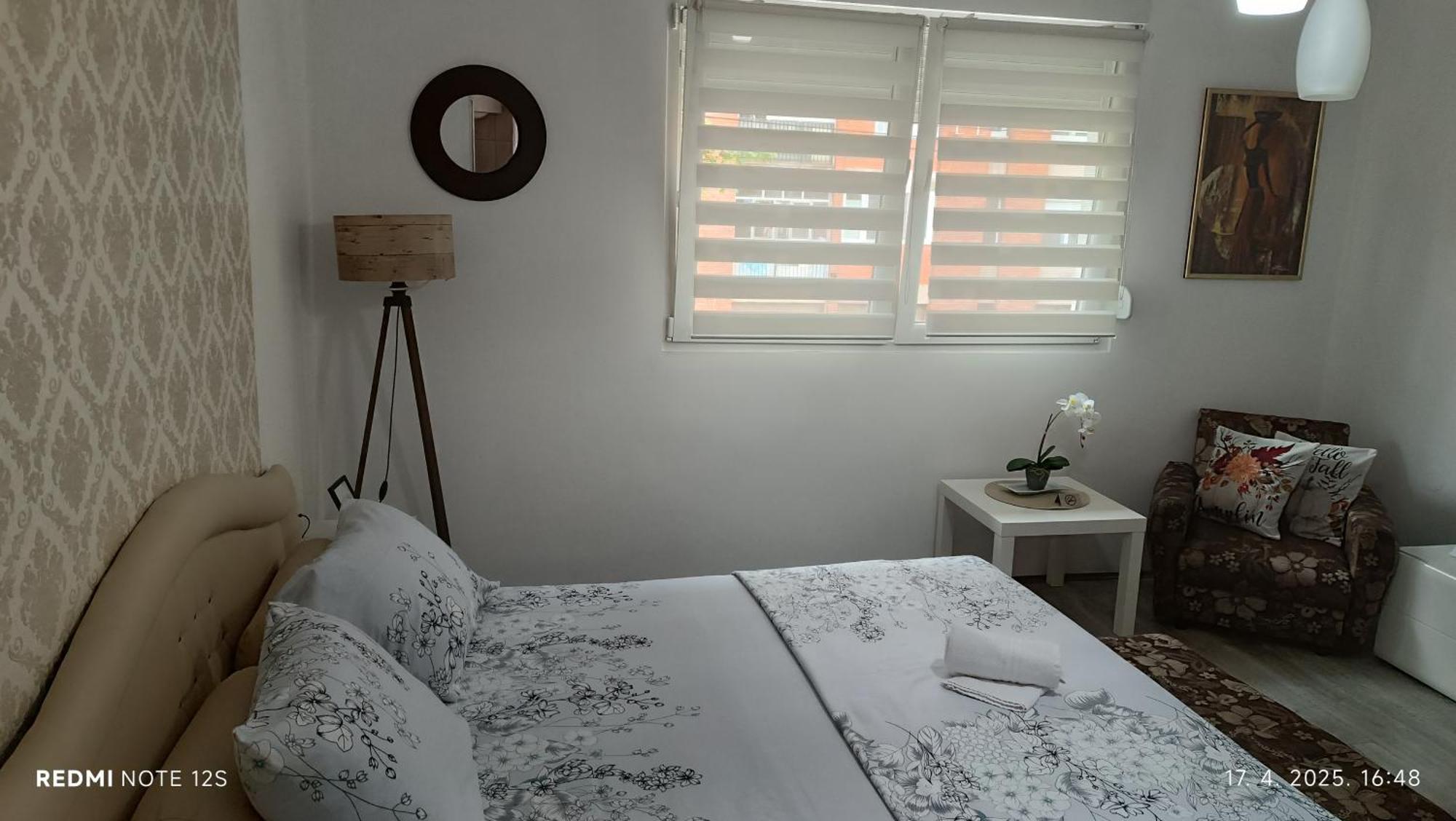 Happy Star Apartment Nis Ngoại thất bức ảnh