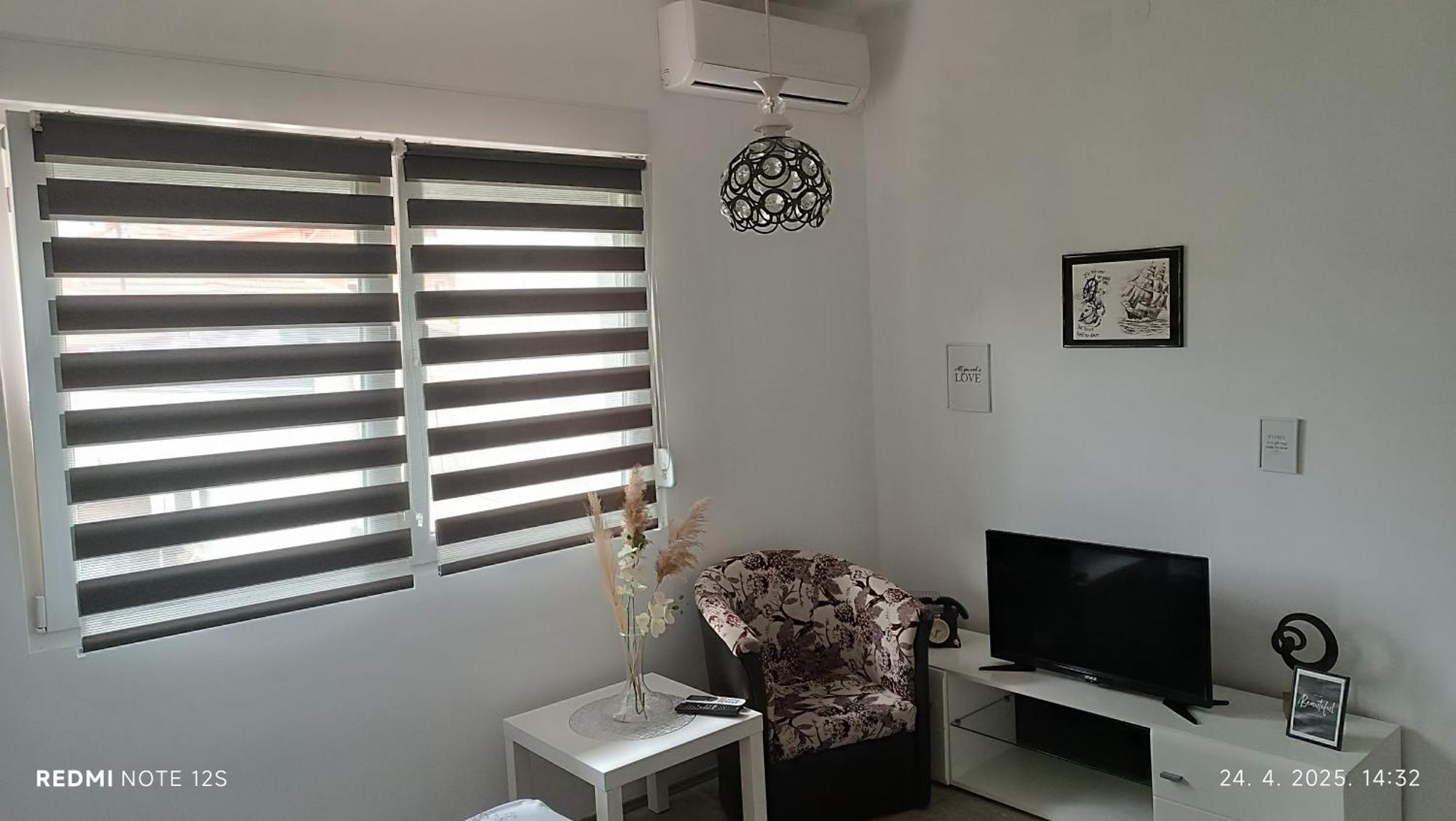 Happy Star Apartment Nis Ngoại thất bức ảnh