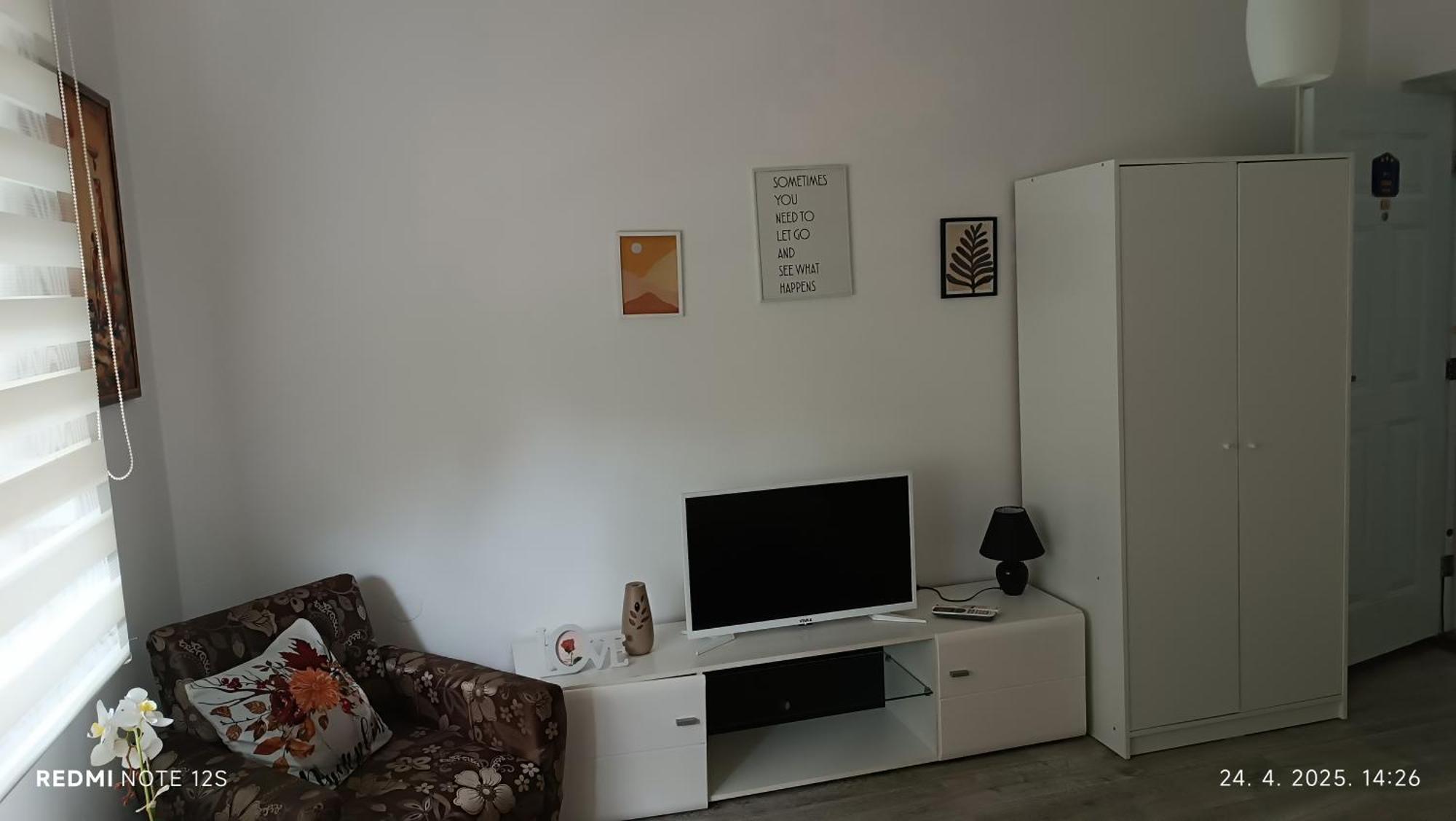 Happy Star Apartment Nis Ngoại thất bức ảnh