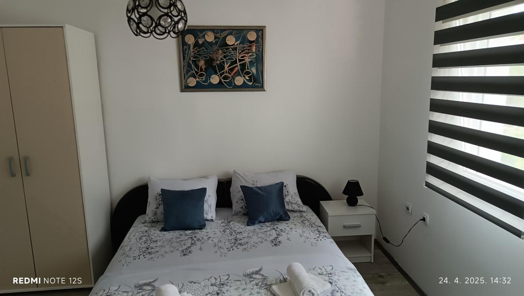 Happy Star Apartment Nis Ngoại thất bức ảnh