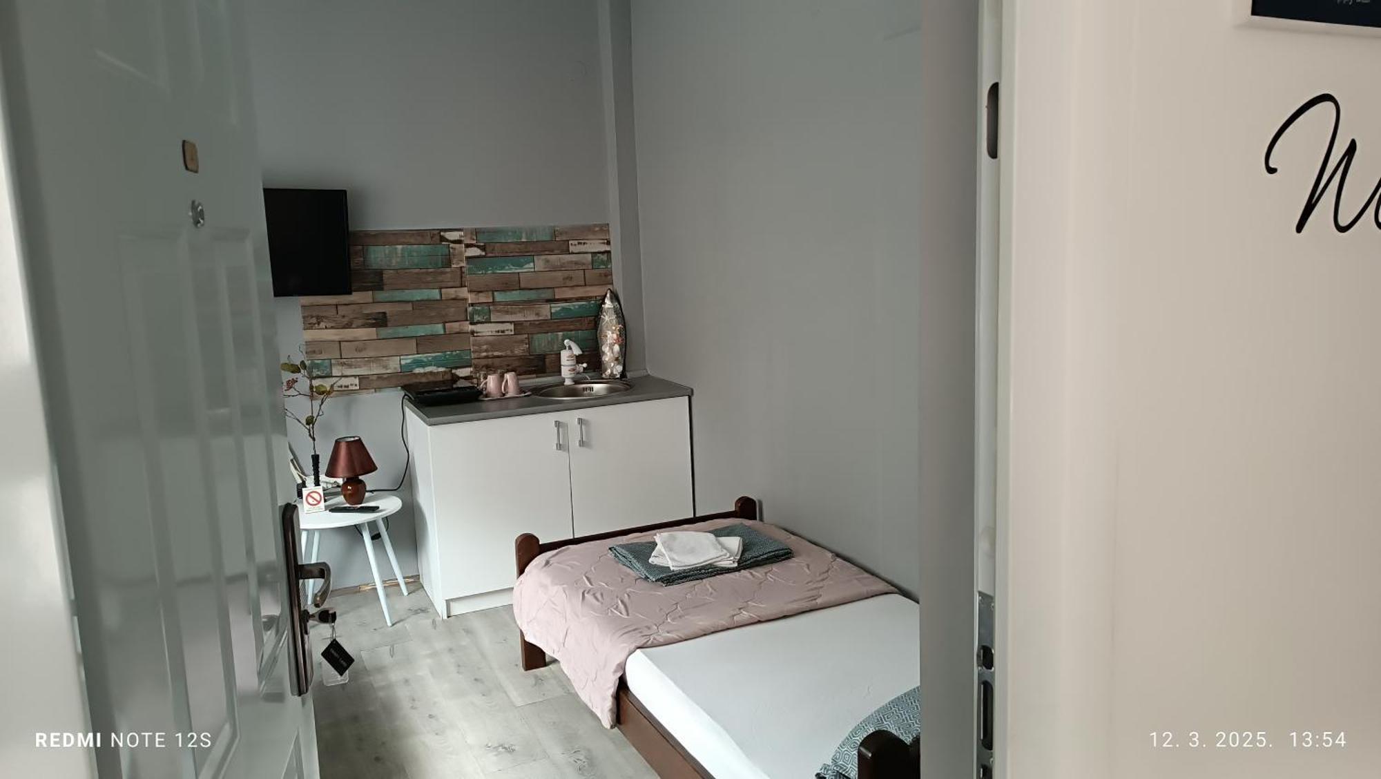 Happy Star Apartment Nis Ngoại thất bức ảnh